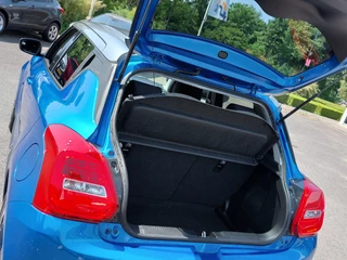 Suzuki Swift Suzuki Swift 1.0 BoosterJet 111pk Smart Hybrid Stijl | Navi | Clima | Adap.Cruise | Led Koplampen | Keyless Entry | Achteruitrijcamera | Stoelverwarming | Rijstrook+Licht+Regensensor | Privacy Glass |16'' - afbeelding nr 31