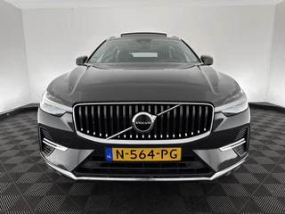 Volvo XC60 Volvo XC60 2.0 T6 Plug-in Hybrid AWD Inscription Expression (INCL-BTW)  AUT. *PANO | LUXURY-LEATHER | FULL-LED | HEATED-SPORTSEATS | NAVI-FULLMAP | CAMERA | PDC | ADAPT.CRUISE | CARPLAY | DIGI-COCKPIT | BLIS | SIPS | KEYLESS | 18
