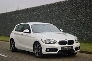 BMW 1 Serie BMW 1-serie 118i Sportline | Parelmoer Wit - Automaat - afbeelding nr 4