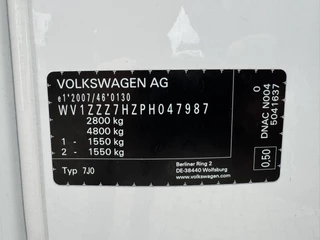 Volkswagen Transporter Volkswagen Transporter 2.0 TDI L2H1 28 Comfortline Navigatie Trekhaak Carplay Cruise Airco Lat om lat 4 Seizoenen banden - afbeelding nr 33