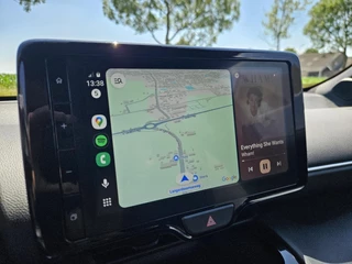 Toyota Yaris Cross Toyota Yaris Cross 1.5 Dynamic | Hybrid | Carplay / Navi / Camera / Keyless / Cruise Adapt / Winterpack - afbeelding nr 24