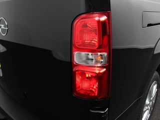 Opel Vivaro Opel Vivaro 1.5 Diesel 120PK L3 BPM VRIJ! Apple Carplay /  Android Auto Parkeersensoren V+A Trekhaak Camera Navigatie Cruise Control LED koplampen houten afwerking laadruimte - afbeelding nr 30