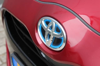 Toyota Yaris Toyota Yaris 1.5 Hybrid Executive Zwart dak Leder bekleding - afbeelding nr 10