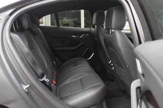 Jaguar I-PACE Jaguar I-PACE EV400 First Edition 90 kWh / Full option / Panoramadak / 360Camera / Head-up / Luchtvering / Leder / Meridian / Stuurverwarming - afbeelding nr 12