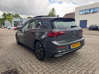 Volkswagen Golf Volkswagen Golf 1.5 TSI 110kW l Panoramadak l Navi l Adap. Cruise l Sportstoelen l Stoelverwarming V&A - afbeelding nr 7