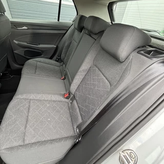 Volkswagen Golf Volkswagen Golf 1.0 eTSI Life Bns - afbeelding nr 21
