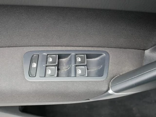 Volkswagen Golf Volkswagen Golf 1.4 TSI HIGHL - R-LINE **Clima//Navi//Lm ** - afbeelding nr 18