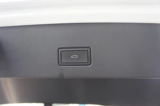 Volkswagen T-Roc VW T-Roc 1.5 TSI DSG 2x R-line ACC|Navi|Clima|IQdrive|Stoelverwarming - afbeelding nr 16