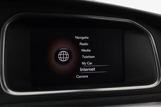 Volvo V40 Volvo V40 Cross Country 2.0 T4 Momentum | Automaat | Stoelverwarming |  Trekhaak | Camera | Full LED | Navigatie | Achterbankverwarming | Climate control - afbeelding nr 23