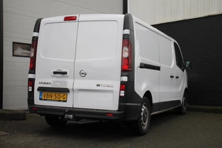 Opel Vivaro - Airco - Cruise - Navi - €9.900,- Excl. - afbeelding nr 2