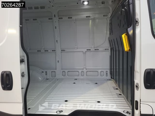 Iveco Daily Iveco Daily 35S18 3.0L Automaat L2H2 2025model ACC Navi Parkeersensoren L2 12m3 Airco - afbeelding nr 8