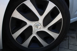 Citroën C3 Citroën C3 1.0 PureTech Feel Edition Clima|Cruise|Audio|CV-LM-Velgen - afbeelding nr 4