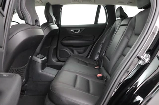 Volvo V60 Volvo V60 2.0 T8 Recharge AWD Inscription | Leder |  Stoelverwarming | Camera | Carplay | Memory | Adaptive cruise | Keyless | Full LED - afbeelding nr 6