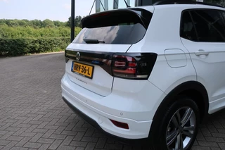 Volkswagen T-Cross Volkswagen T-Cross 1.0 TSI R-LINE, Apple Carplay/ Android Auto, PDC Rondom, etc. - afbeelding nr 12