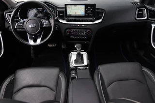 Kia Ceed Sportswagon Kia Ceed Sportswagon 1.6 GDI PHEV ExecutiveLine / PANODAK / KEYLESS / DODEHOEK / CAMERA - afbeelding nr 6
