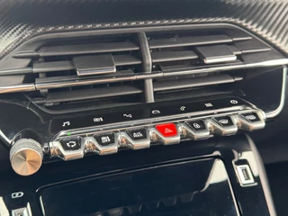 Peugeot 2008 Peugeot 2008 1.2 PURETECH AUT. 130PK GT LINE LED NAVI CAMERA TREKHAAK CARPLAY AIRCO - afbeelding nr 12