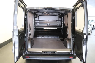 Opel Vivaro - Airco - Navi - Cruise - € 9.950,- Excl. - afbeelding nr 10