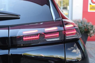 Peugeot 2008 Peugeot 2008 1.2 130PK AUTOMAAT GT PACK | ELEKTRISCH BEDIENBARE BESTUURDERSSTOEL | NAVIGATIE | FULL LED KOPLAMPEN | DRAADLOZE APPLE CARPLAY/ANDROID AUTO | ADAPTIVE CRUISE CONTROL | CAMERA VOOR + ACHTER | CLIMATE CONTROL | LICHTMETALEN VELGEN 17