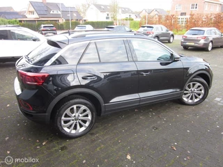 Volkswagen T-Roc Volkswagen T-Roc 1.5 TSI Life Automaat - afbeelding nr 4