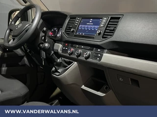 Volkswagen Crafter Volkswagen Crafter 2.0 TDI 140 pk L3H3 L2H2 Euro6 Airco | PDC | 3000kg trekvermogen | Apple Carplay Android Auto, Parkeersensoren, Bijrijdersbank, zilver - afbeelding nr 13