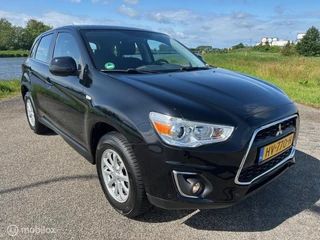Mitsubishi ASX Mitsubishi ASX 1.6 Bright Cruise control / PC Voor en Achter - afbeelding nr 3