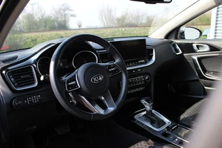 Kia Ceed Sportswagon Kia Ceed Sportswagon 1.6 GDI PHEV Vision // KIA Garantie 07-2028 - Perfect onderhouden - Schadevrij - Navigatie - CarPlay & Android Auto - Stoelverwarming - afbeelding nr 14