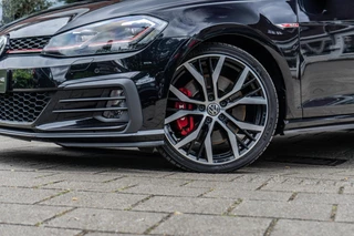 Volkswagen Golf Volkswagen Golf 2.0 TSI GTI Performance Pano / ACC / Camera - afbeelding nr 7