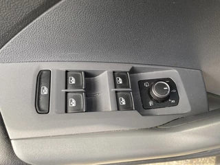 Volkswagen T-Cross Volkswagen T-Cross 1.0 TSI Style | Automaat | Camera+Pdc | Blindspot | Adap Cruise - afbeelding nr 20