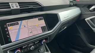 Audi Q3 Audi Q3 Sportback 35 TFSI S Edition | Navi | Leer | Camera | 20