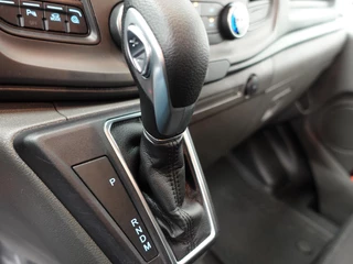 Ford Transit Custom Ford Transit Custom 130pk Automaat L2H1 Trend Dubbele cabine Navigatie Cruise control Camera Parkeersensoren Imperiaal Airco Trekhaak - afbeelding nr 17