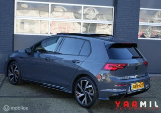 Volkswagen Golf Volkswagen Golf 1.5 eTSI R-Line BOMVOL HEADUP PANO DEALER ONDERHOUDEN - afbeelding nr 11