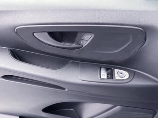 Mercedes-Benz Vito Mercedes-Benz Vito 110 CDI Lang 24 Maanden Certified Garantie Navigatie Achteruitrijcamera Apple Carplay/Android Auto Cruise Control Betimmering - afbeelding nr 25