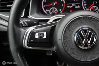 Volkswagen Polo Volkswagen Polo 1.0 TSI R-line / Pano / Camera / BBS / Navi - afbeelding nr 20
