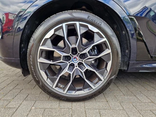 BMW X7 BMW X7 XDrive40d M Sport / 6 pers /Deal ond /BTW - afbeelding nr 3