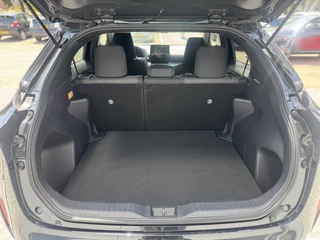 Toyota Yaris Cross Toyota Yaris Cross 1.5 Hybrid 115 Dynamic Edition Trekhaak, Apple/Android,  Adaptive cruise control, Camera , All-in Rijklaarprijs - afbeelding nr 12