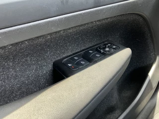 Volvo XC40 Volvo XC40 1.5 T5 Recharge Business Pro 262 pk AUT. | 1e eigenaar | dealer onderhouden | navigatie | trekhaak | leder interieur - afbeelding nr 25