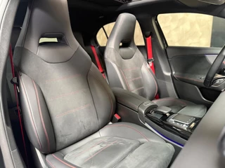 Mercedes-Benz A-Klasse Mercedes-Benz A-klasse AMG 35 4MATIC Aero pakket | Pano | Burmester | keyless | camera | Memory seats - afbeelding nr 15