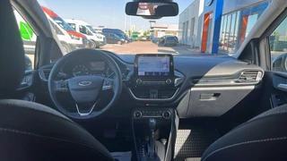 Ford Fiesta Ford Fiesta 1.0 EcoBoost Hybrid Titanium | Winter Pack | Navigatie | Camera - afbeelding nr 13