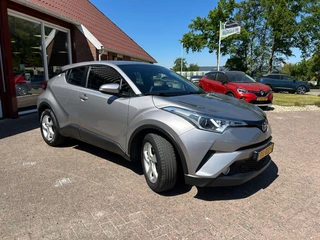 Toyota C-HR Toyota C-HR 1.2 DYNAMIC AUTOMAAT TREKHAAK/NAVIGATIE/CRUISE/ENZ. - afbeelding nr 42