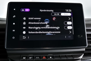 Renault Trafic | 2x Schuifd. | Betimmering | Dig.Cockpit | Cruise | Stoelverw. | PDC | Camera | NAV + App. Connect | ECC | LM 17