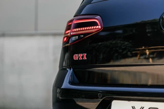 Volkswagen Golf Volkswagen Golf 2.0 TSI GTI TCR Pano Dsg Akrapovic - afbeelding nr 15