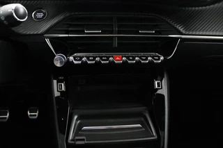 Peugeot 208 Peugeot 208 1.2 PureTech GT-Line*ACC*PANO*CARPLAY*ECC*LED* - afbeelding nr 19