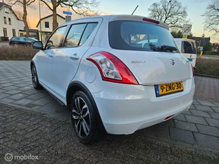 Suzuki Swift Suzuki Swift 1.2 Exclusive EASSS 5-deurs 1eEig Dealer onderhouden Airco - afbeelding nr 20