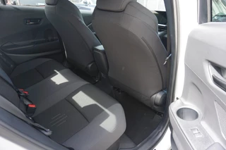 Toyota C-HR |Navi|Carplay|Stoel en stuurverwarming|Camera|PDC V+A|Elektrische a.klep| - afbeelding nr 11