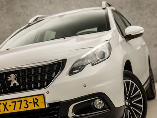 Peugeot 2008 Automaat (APPLE CARPLAY, NAVIGATIE, CAMERA, CLIMATE, CRUISE, SPORTSTOELEN, PARKEERSENSOREN, NIEUWE APK, NIEUWSTAAT) - afbeelding nr 15