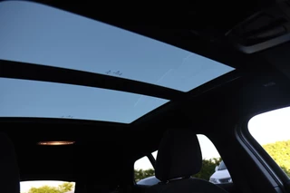 BMW X2 BMW X2 sDrive20i 192PK M-pakket High Executive Edition Huh|Panodak|Navi|Sfeer verl.|Led|E. Klep|Pdc|Lmv|Iso-fix|Lane assist - afbeelding nr 73