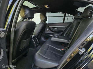 BMW 3 Serie BMW 3-serie 330e M Pakket|Pano|Head Up|Harman/Kardon|Full Op - afbeelding nr 18