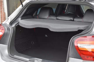 Mercedes-Benz A-Klasse Mercedes-Benz A-klasse AMG 45 4MATIC Dynamic Pakket Race H&K Memory Magno 19
