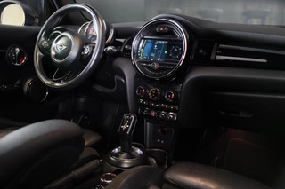 MINI Cooper Mini Mini 1.5 Cooper Chili / AUT / 5 Deurs / Open Panoramadak / Navi / Ecc / Elek Pakket / Led / Pdc / 17 Inch - afbeelding nr 6
