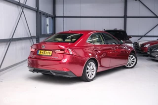 Lexus IS Lexus IS 300h Luxury Line | Dealer OH | Camera | Stoel + stuurwiel verwarming | Clima | LED | rijklaarprijs | - afbeelding nr 13